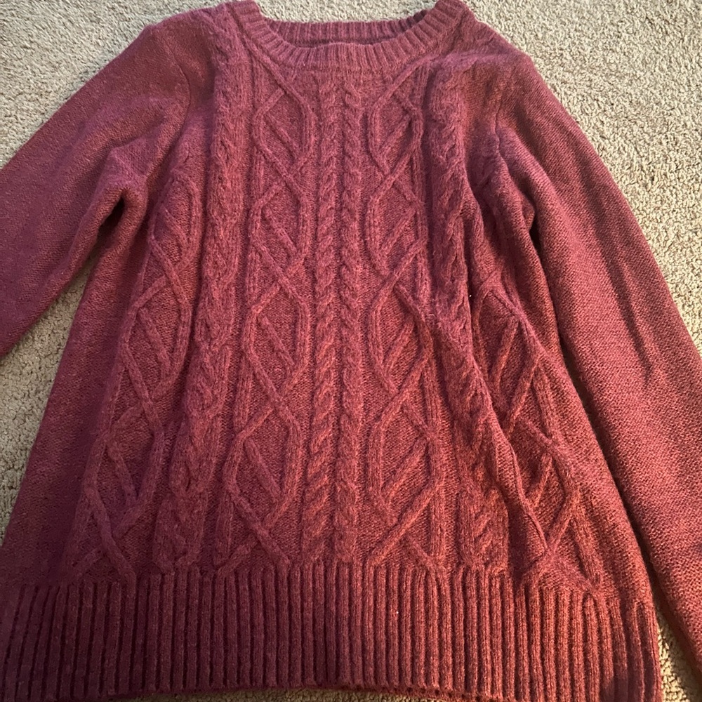 Ladies wine color  Croft & Barrow sweater size large